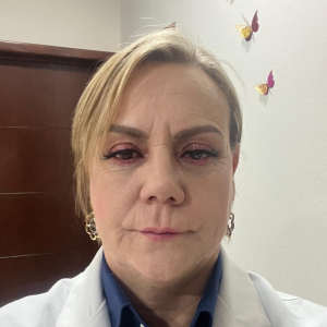 ANA ROSA FERNANDEZ LEON